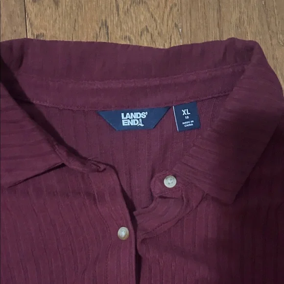 Lands' End Women's Burgundy button up knit ribbed top - Picture 2 of 2
